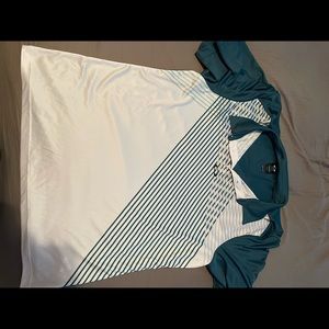 Oakley Golf shirt size large
